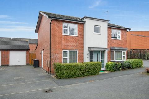 undefined, Summer Crescent Beeston, Beeston, Nottingham, Nottinghamshire, NG9