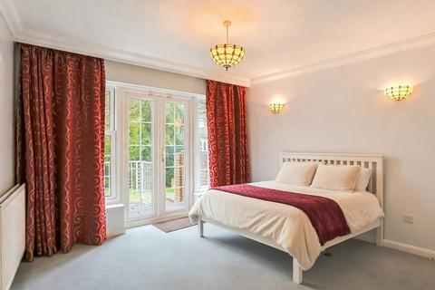 4 bedroom terraced house for sale, Branksome Wood Road, Bournemouth