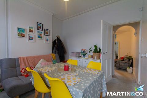 2 bedroom terraced house to rent, Northfield Road, Harborne, B17