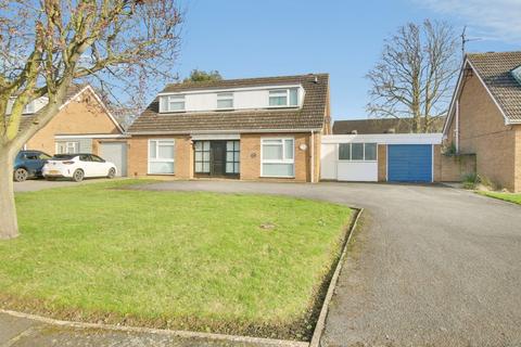 4 bedroom detached house for sale - Cricketers Close, March PE15