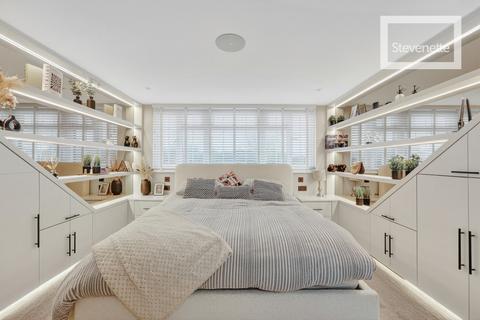 3 bedroom terraced house for sale, York Road, North Weald