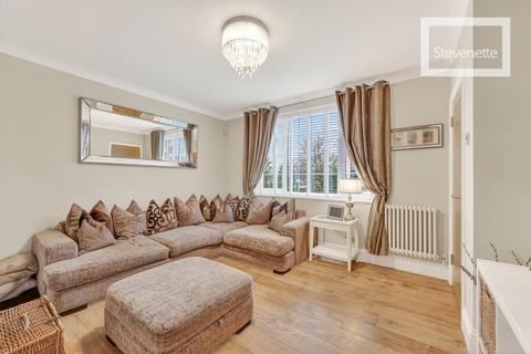 3 bedroom terraced house for sale, York Road, North Weald