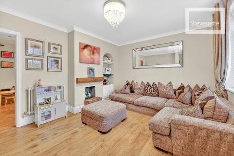 3 bedroom terraced house for sale, York Road, North Weald