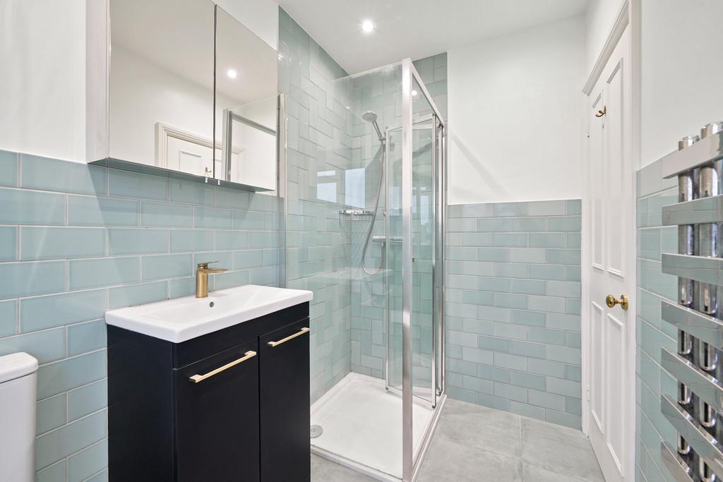 32 Ailsa Avenue - xcg QRWSNZhh Nk VTN5b DI