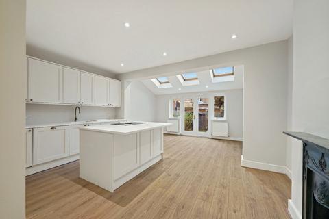undefined, Ailsa Avenue, Twickenham