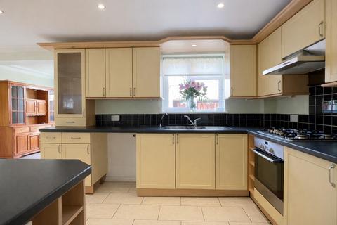 undefined, Arnold Villas, Tiptree