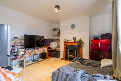 undefined, Albion Road, Gravesend, Kent, DA12 2SR