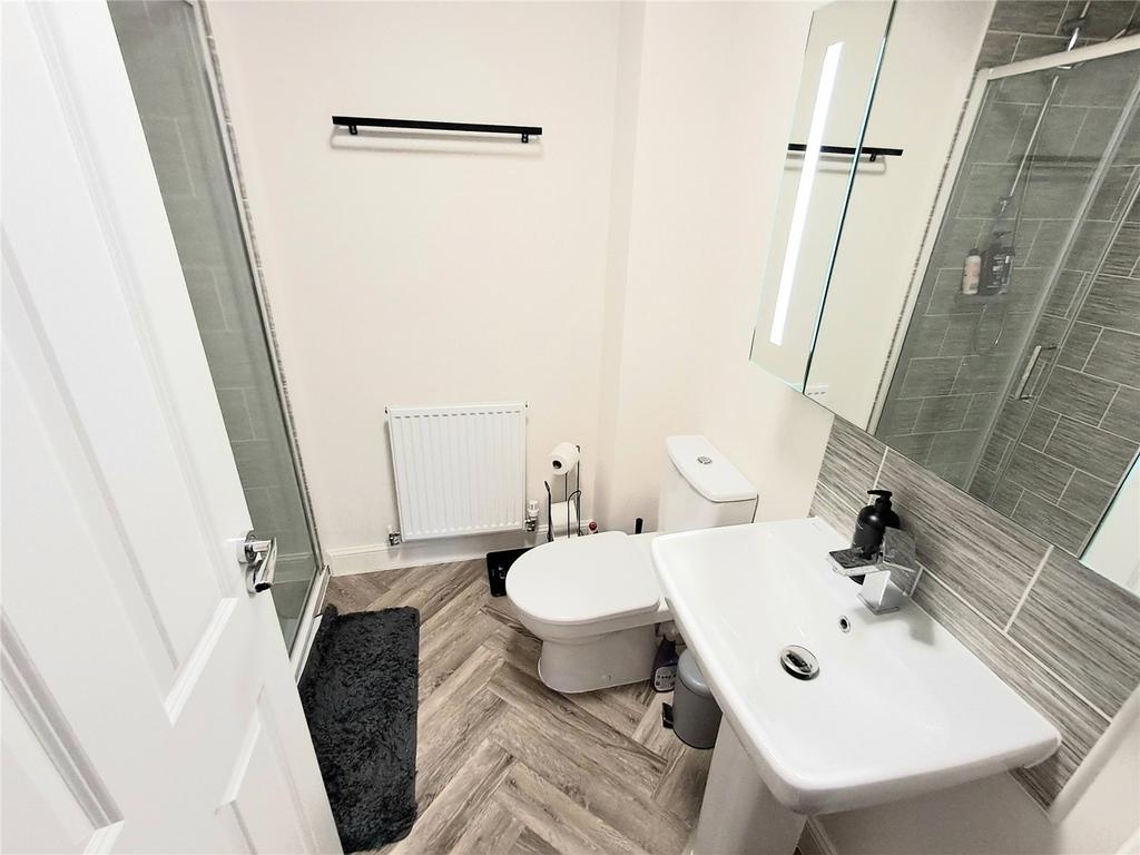 Ensuite
