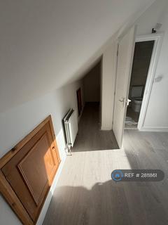 undefined, Beechwood Gardens, Ilford, IG5
