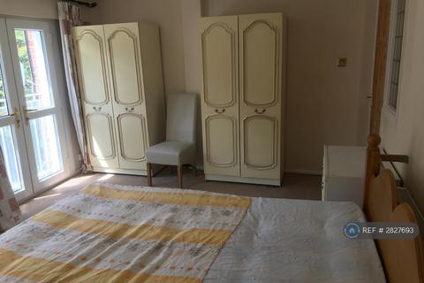 undefined, Near Carshalton Station, Carshalton, SM5