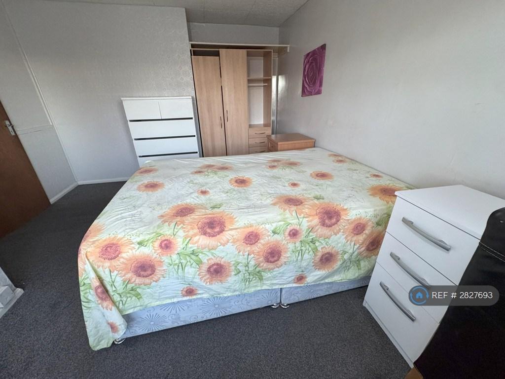 Double Room For Single £750