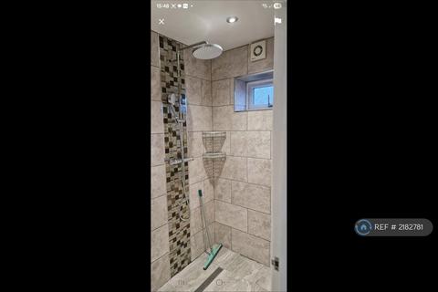 undefined, Gossops Green, Crawley, RH11