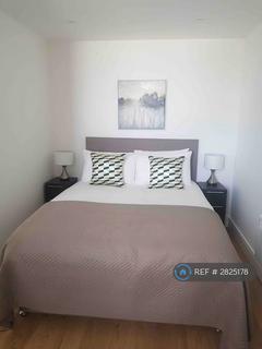 1 bedroom flat to rent, Papermill House, Romford, RM1