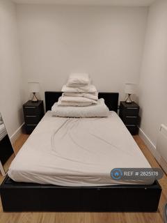 1 bedroom flat to rent, Papermill House, Romford, RM1