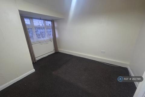 undefined, Ballards Road, Dagenham, RM10