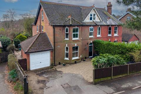 5 bedroom semi-detached house for sale, Crowborough Hill, Crowborough TN6