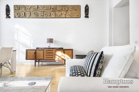 undefined, Chatham Close London SE18