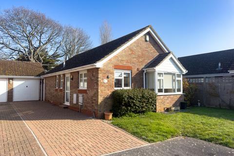2 bedroom detached bungalow for sale, Willowbrook, Middleton-on-Sea