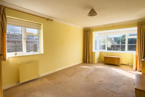 2 bedroom detached bungalow for sale, Willowbrook, Middleton-on-Sea