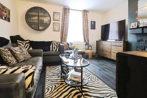 2 bedroom apartment for sale, The Fairmead, Park Street, SL3