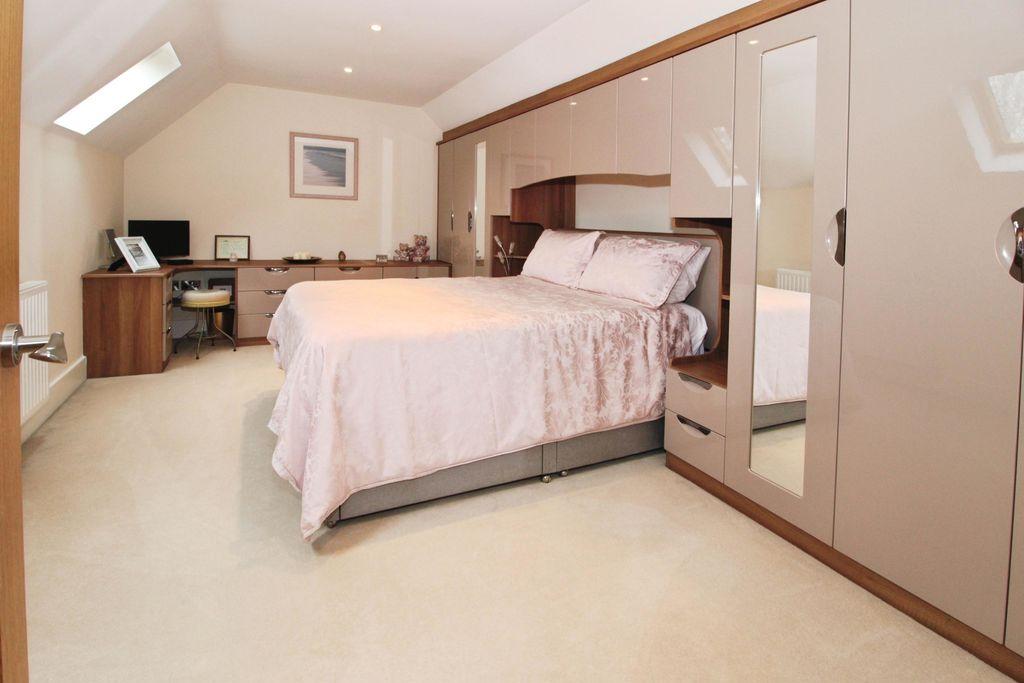 Bedroom Seven