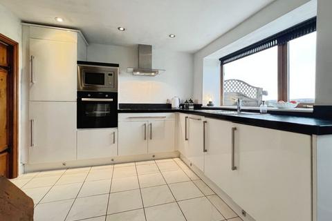 2 bedroom terraced house for sale, Bradshaw Road, Turton