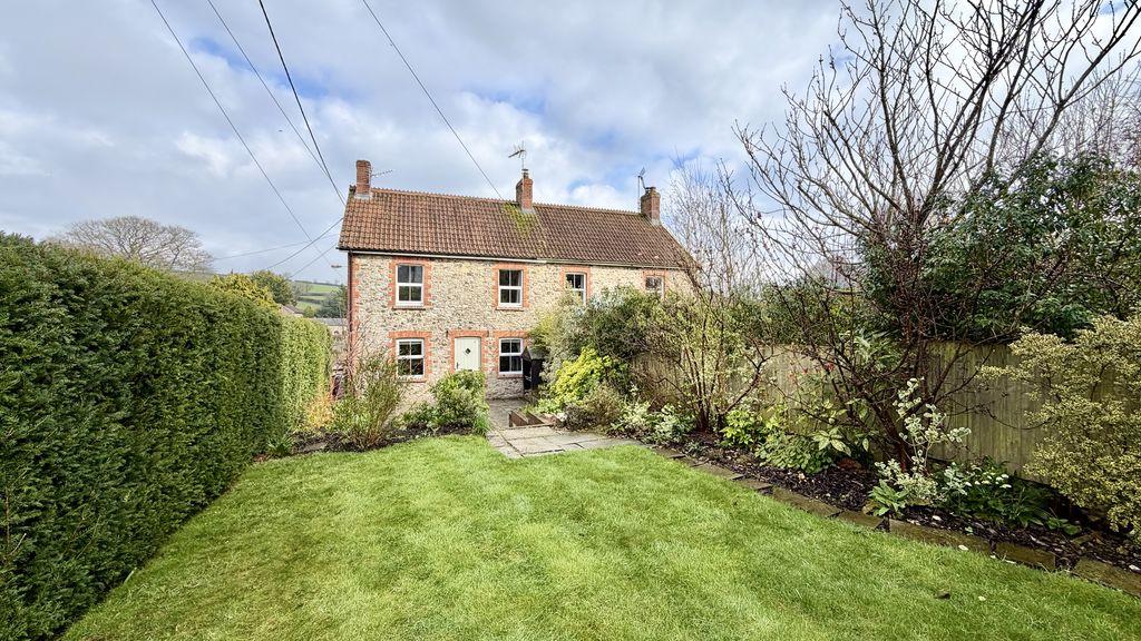 Rear Aspect &amp; Garden