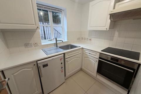 1 bedroom apartment to rent, Upton Park, Slough