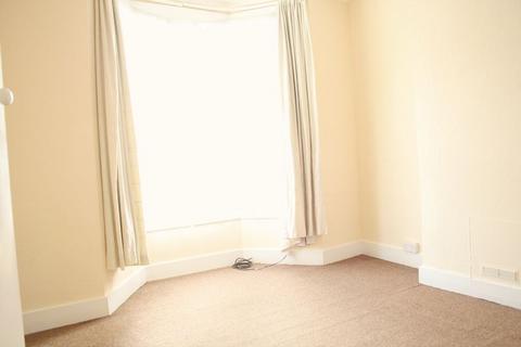 3 bedroom terraced house to rent, Bury Street, London