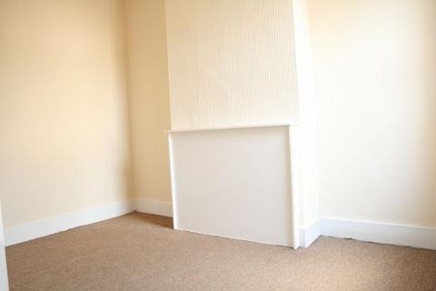 3 bedroom terraced house to rent, Bury Street, London