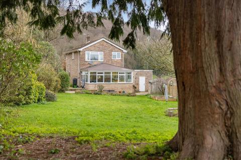 3 bedroom detached house for sale, Dursley GL11