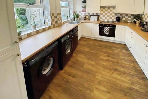 undefined, Feneley Close, Deeping St James, PE6 8HN