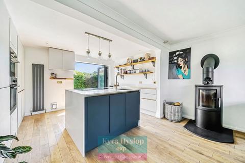 4 bedroom detached house for sale, The Arch, Exeter EX5