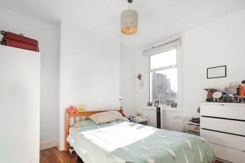 4 bedroom house to rent, Coopersale Road, Homerton