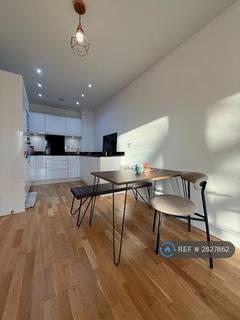 undefined, Maher Court, London, E14