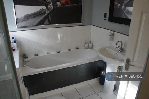 undefined, Main Road, Northampton, NN5