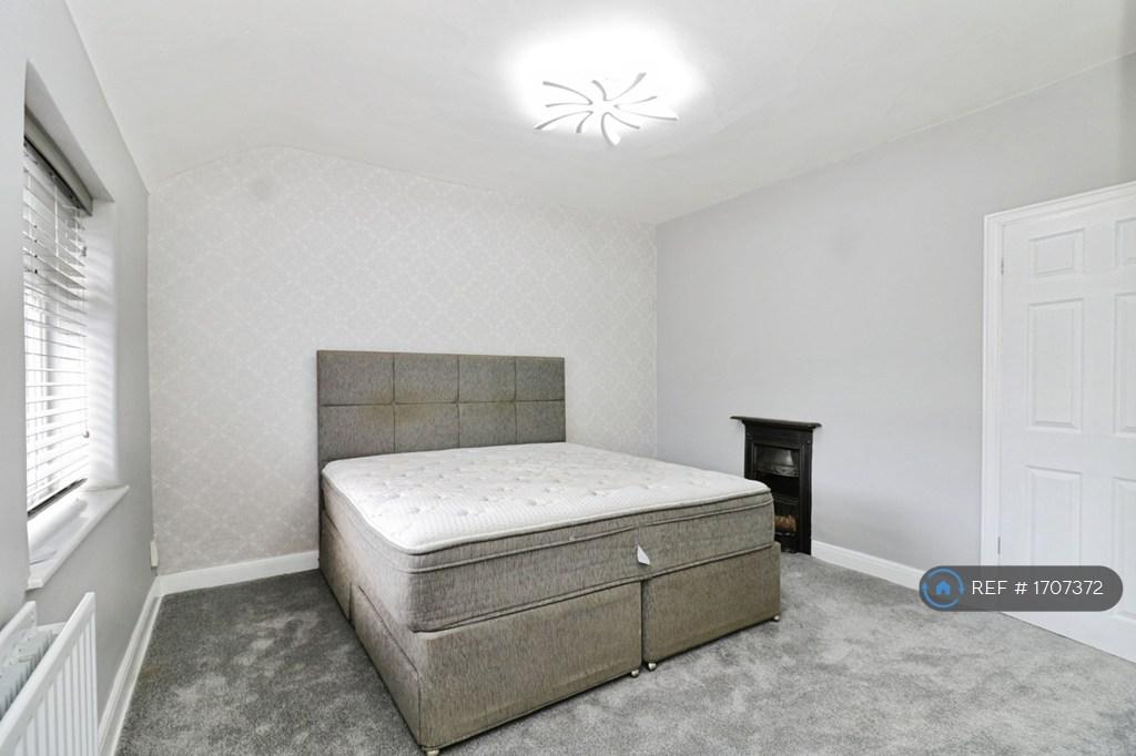 Master Bedroom 1