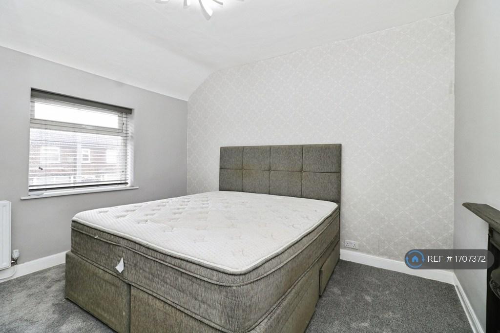Master Bedroom 2