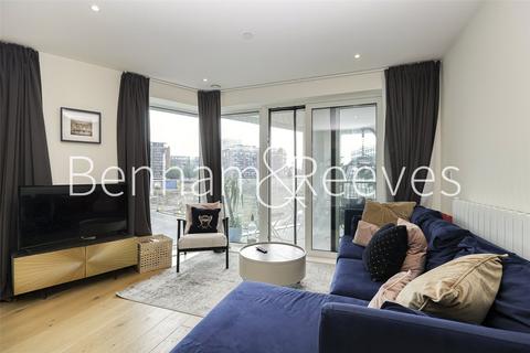 undefined, Duke of Wellington Avenue, London SE18