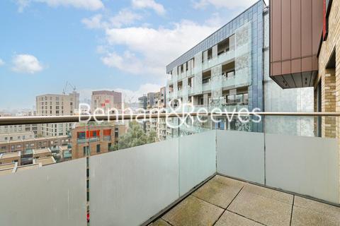 1 bedroom apartment to rent, Peartree Way, London SE10