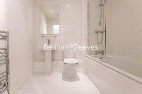 2 bedroom apartment to rent, Barge Walk, London SE10