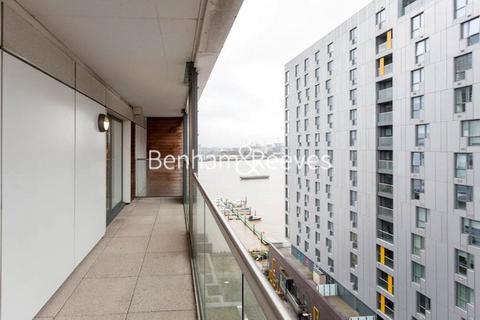 2 bedroom apartment to rent, Barge Walk, London SE10