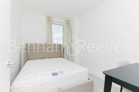 2 bedroom apartment to rent, Moorehead Way, London SE3