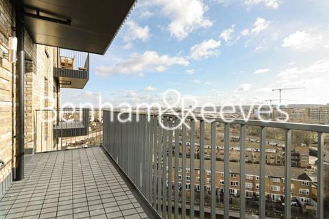 undefined, Vousden Grove, London SE28