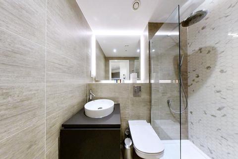 Studio to rent, New Horizons Court