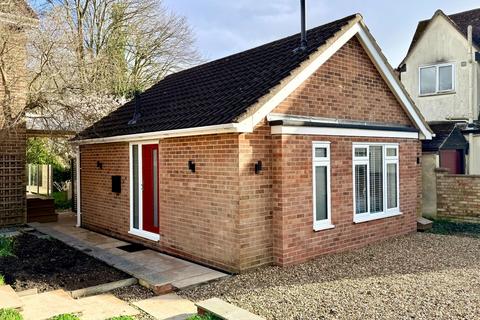 1 bedroom bungalow to rent - 59A Parsons Heath, Colchester CO4