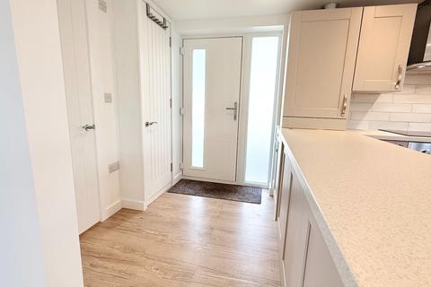 1 bedroom bungalow to rent, 59A Parsons Heath, Colchester CO4
