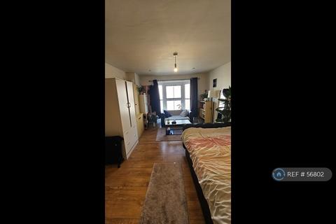 undefined, High Street South, Bedfordshire, LU6