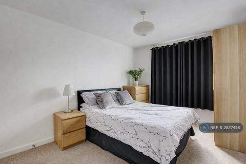 undefined, Durward St, London, E1