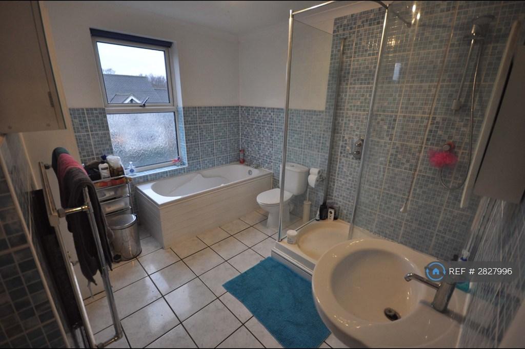 Main House Bathroom